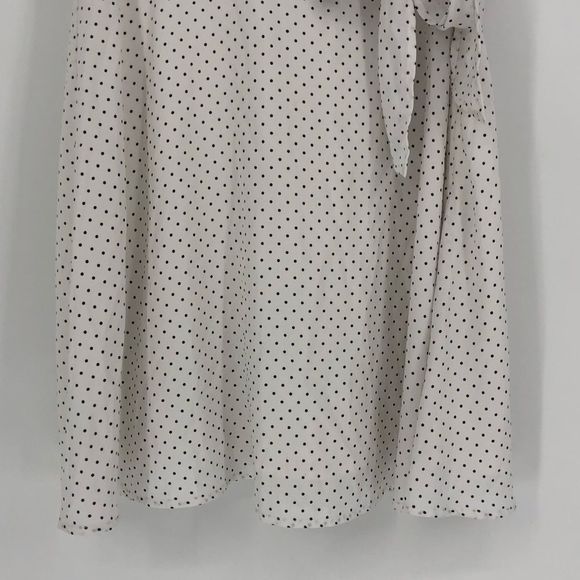 19 Cooper White Polka Dot Faux Wrap Dress Flutter Sleeves size Small NWT *Flaw - Picture 5 of 14